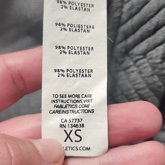 FABLETICS Vanessa Quilted Cardigan in Mid Grey   Size XS - Picture 10 of 11